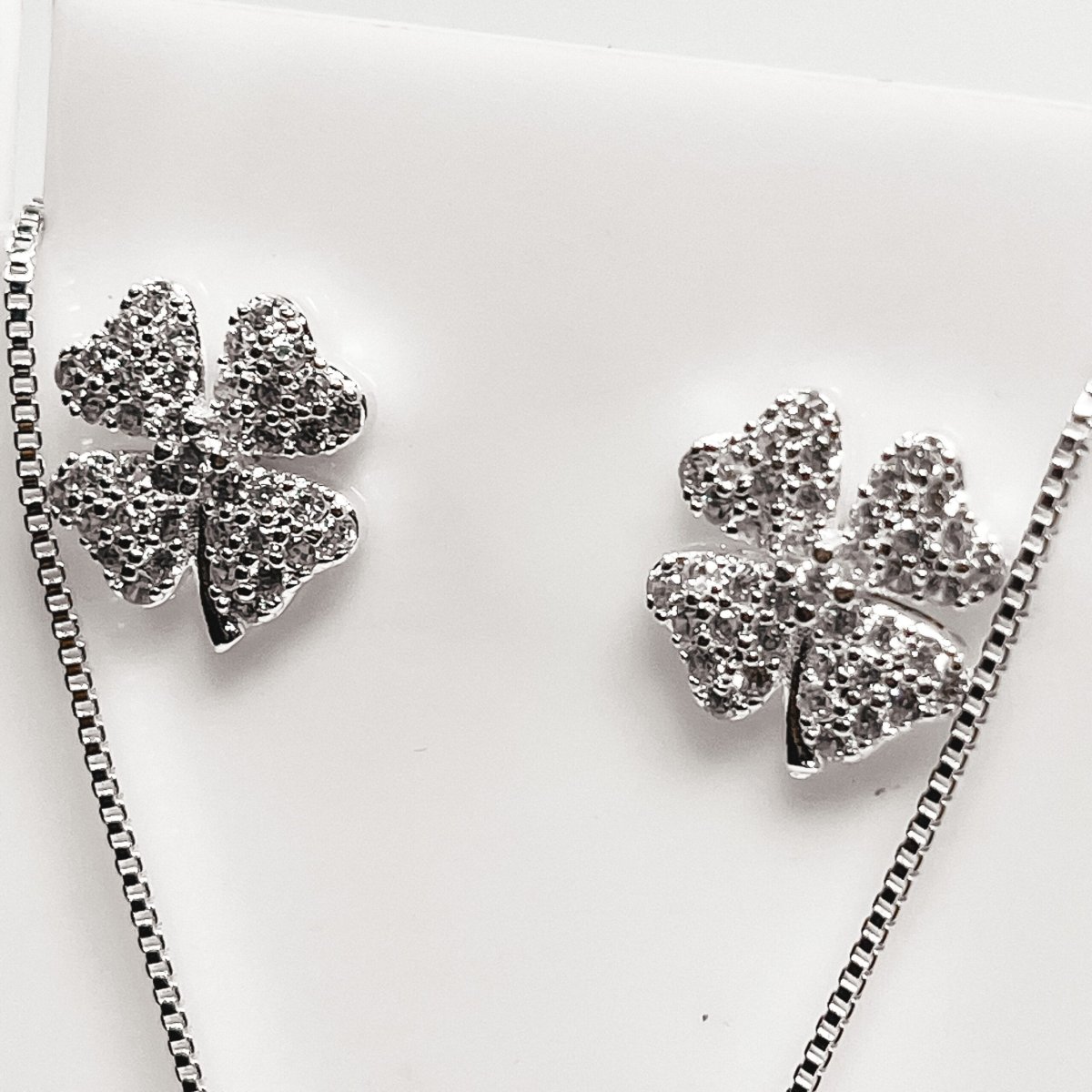 Conjunto Trevo de Quatro Folhas Prata Folhada - Image 3