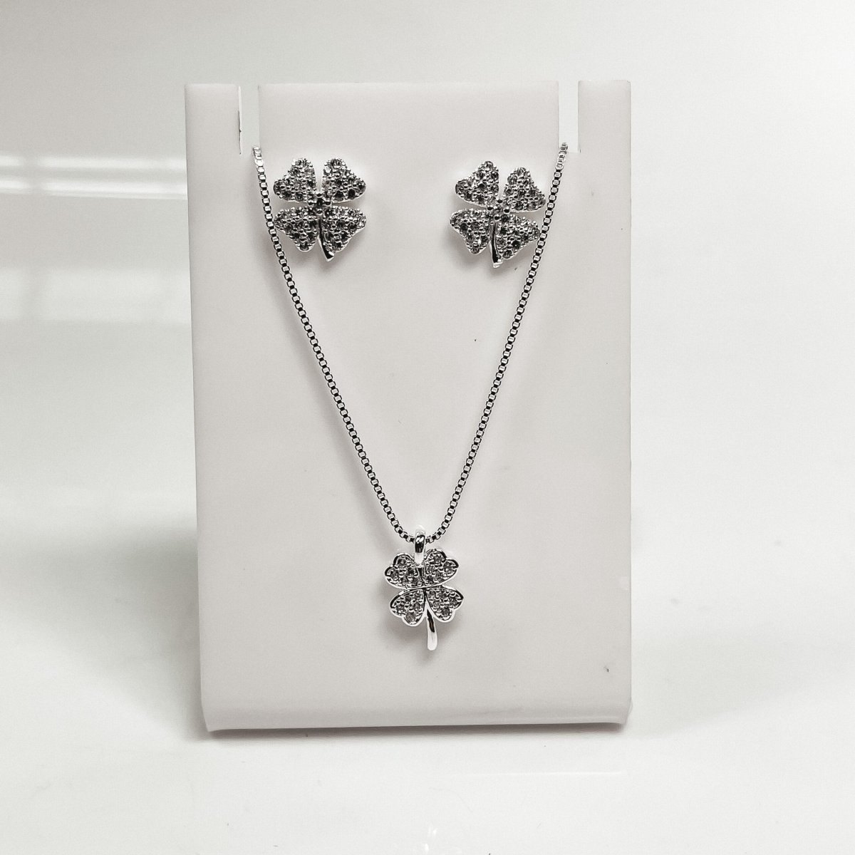 Conjunto Trevo de Quatro Folhas Prata Folhada - Image 2