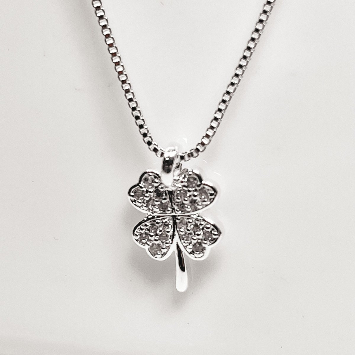 Conjunto Trevo de Quatro Folhas Prata Folhada - Image 4