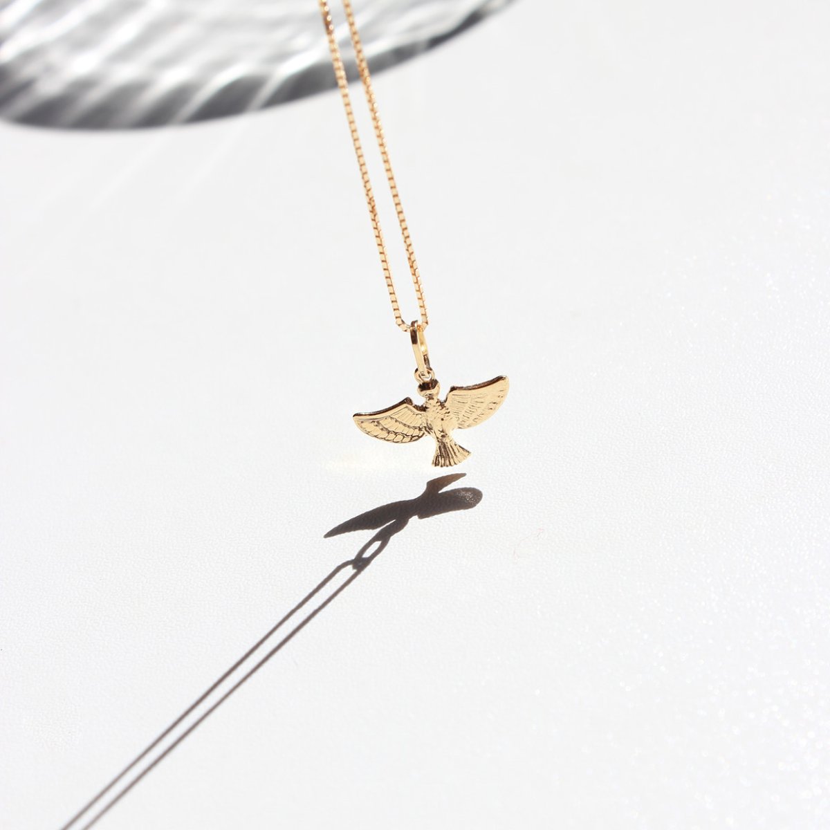 Colar espírito santo em ouro 18k