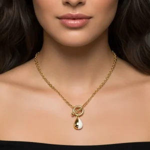 Colar Pingente Gota Bege e dourado semijoia