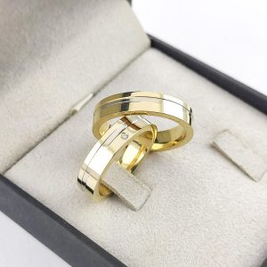 Par de Alianças Retas em Ouro 18k 5mm