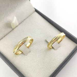 Par de Alianças Retas em Ouro 18k 3.5mm