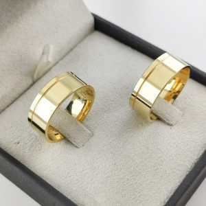 Par de Alianças Retas em Ouro 18k 6mm com Brilho Clássico