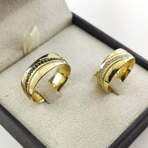 Par de Alianças Tradicionais em Ouro 18k 7mm
