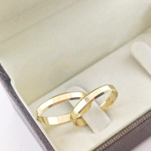 Par de Alianças Retas em Ouro 18k 3mm