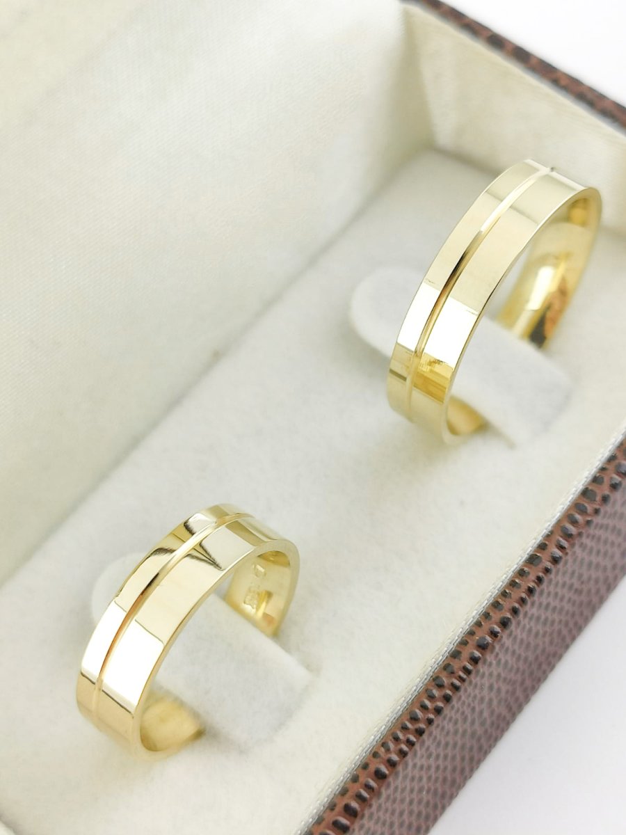 Par de Alianças Retas em Ouro 18k 5mm com Conforto Clássico - Image 3