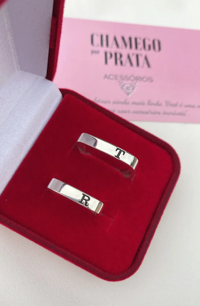 Alianças Quadrada Iniciais Personalizadas Prata - Image 2