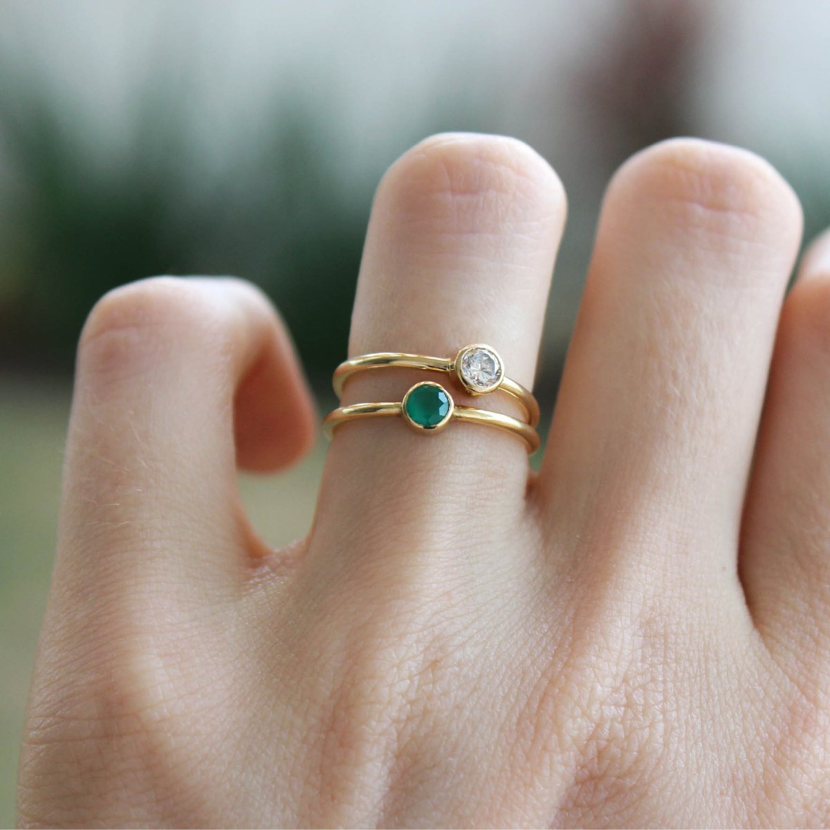Anel “Lisse” em ouro 18k, com crisoprásio - Image 4