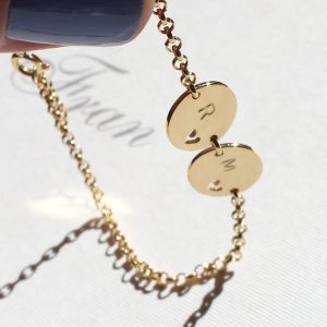 Pulseira medalha P dupla – ouro amarelo 18k
