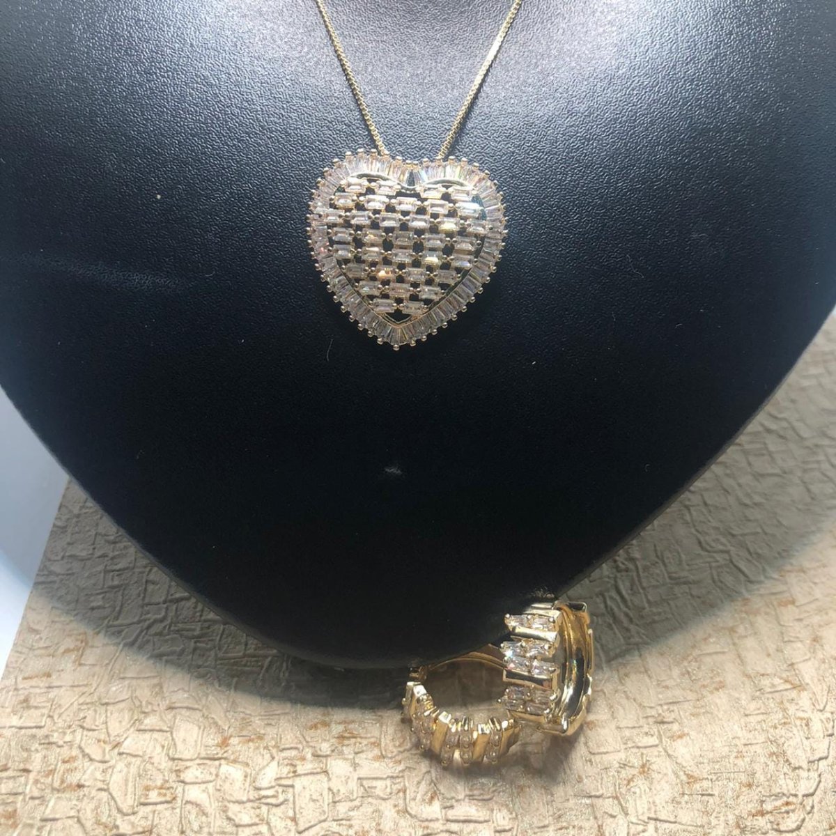 Conjunto Gargantilha Coração Semijoia Dourada - Image 2