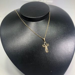 Gargantilha Masculina Pingente Cruz Vazada e cristo Semijoia Dourada