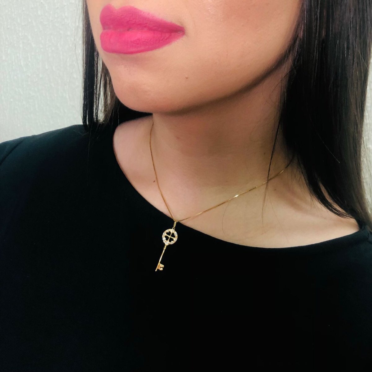 Pingente Chave Zirconias Ouro 18K - Image 3