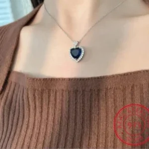 Colar de Prata com safira Azul e Brilhantes