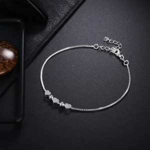 Pulseira de Prata Delicada Com Corações